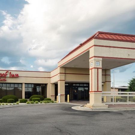 Red Roof Inn & Suites Wytheville Bagian luar foto