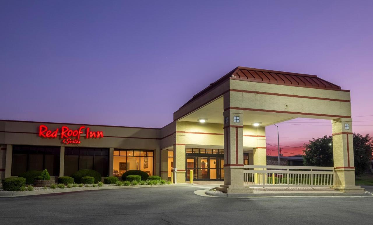 Red Roof Inn & Suites Wytheville Bagian luar foto