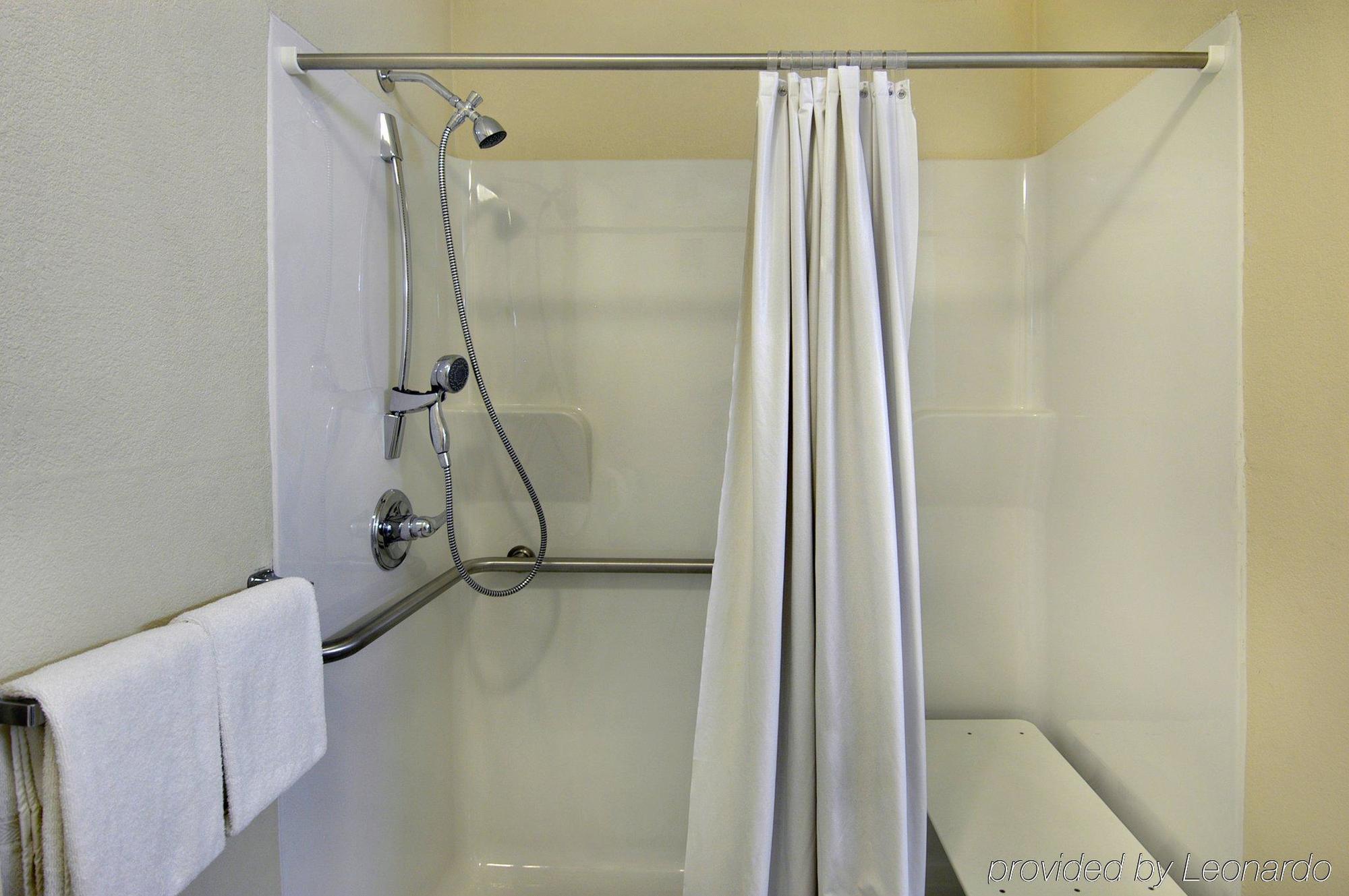 Red Roof Inn & Suites Wytheville Ruang foto